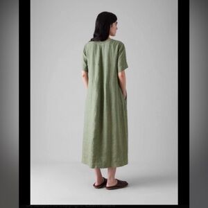 Toast garment dyed linen scoop neck dress, S